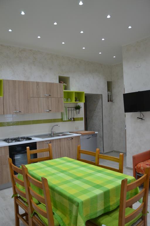 Casa Vacanza Sweet Home Джардини-Наксос Экстерьер фото