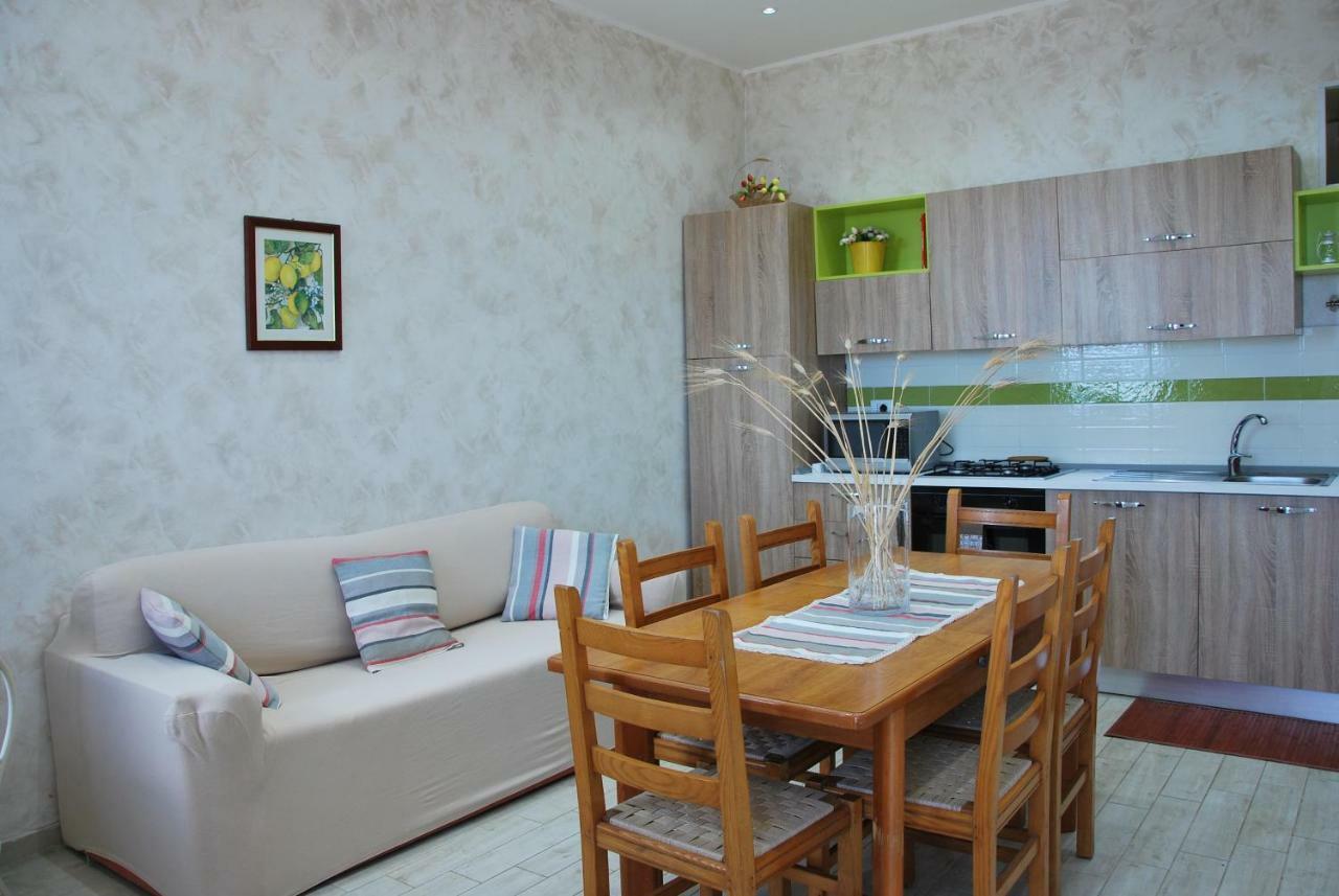 Casa Vacanza Sweet Home Джардини-Наксос Экстерьер фото